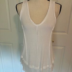 White Bar III v-neck tank size large